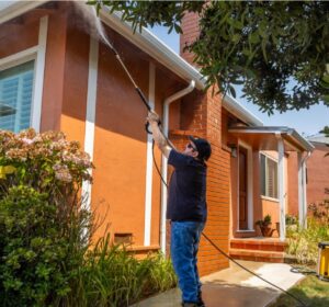 Pressure Washers vs Power Washers: Key Differences Explained