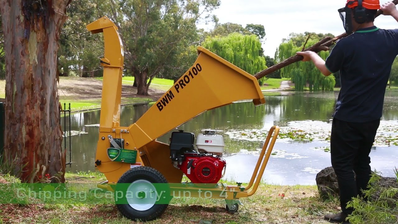 Wood Chipper vs. Chipper Shredder (Mulcher): Which Is Right for Your Property?
